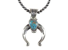 画像2: Navajo #2501 Samuel Yellowhair "Naja Necklace (Kingman Turquoise)"  (2)