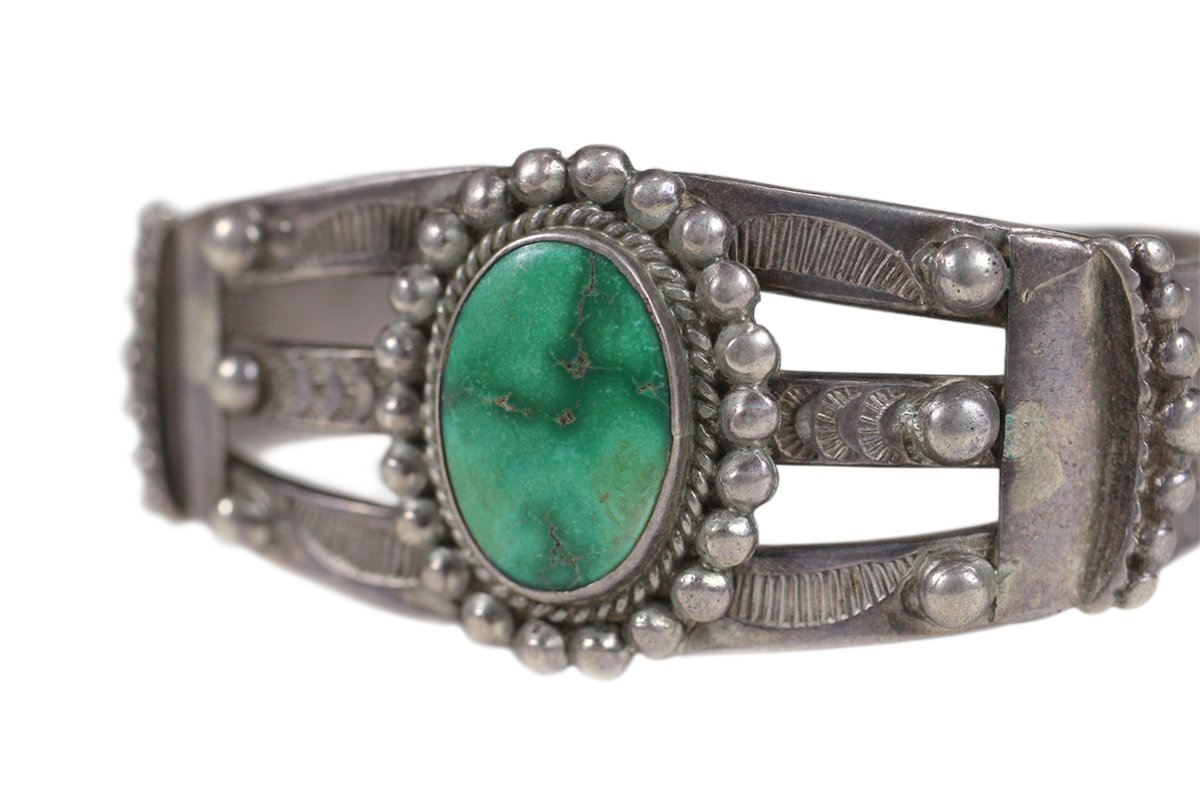 画像8: Navajo #2601 Glen Adakai 1940s "Fred Harvy Style Turquoise Bangle (Fox Turquoise)"  (8)