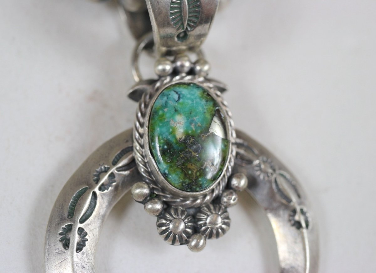 画像10: Navajo #2612 Samuel Yellowhair "Naja Necklace (Royston Turquoise)"  (10)