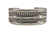 画像1: Navajo #2614 1970s "Vintage Bangle" (1)
